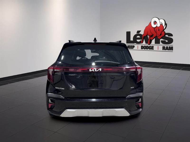 kia Seltos 2024 - 10