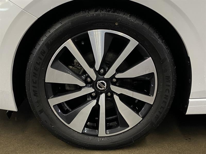 nissan Sentra 2022 - 12