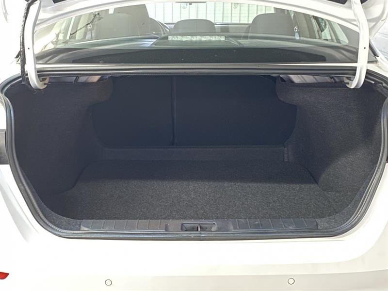 nissan Sentra 2022 - 31