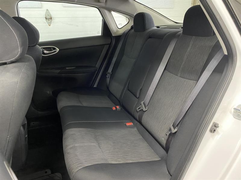 nissan Sentra 2014 - 18