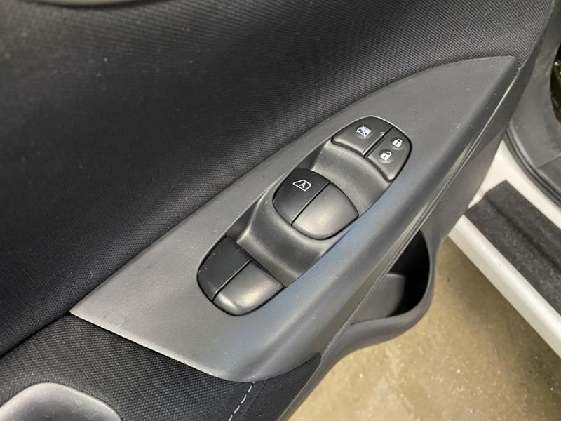 nissan Sentra 2014 - 28