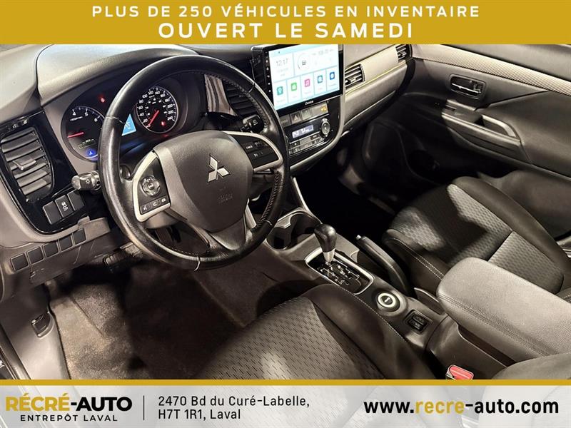 mitsubishi Outlander 2015 - 17