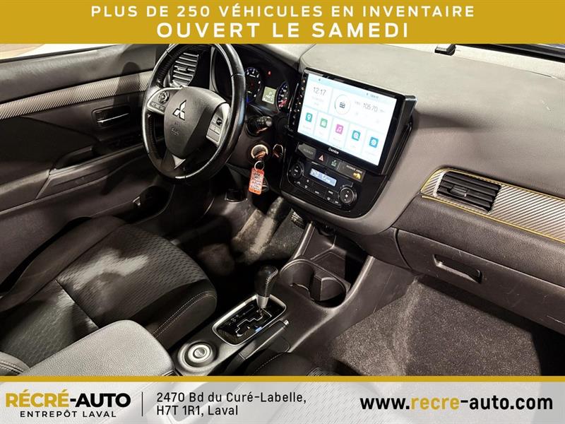 mitsubishi Outlander 2015 - 18