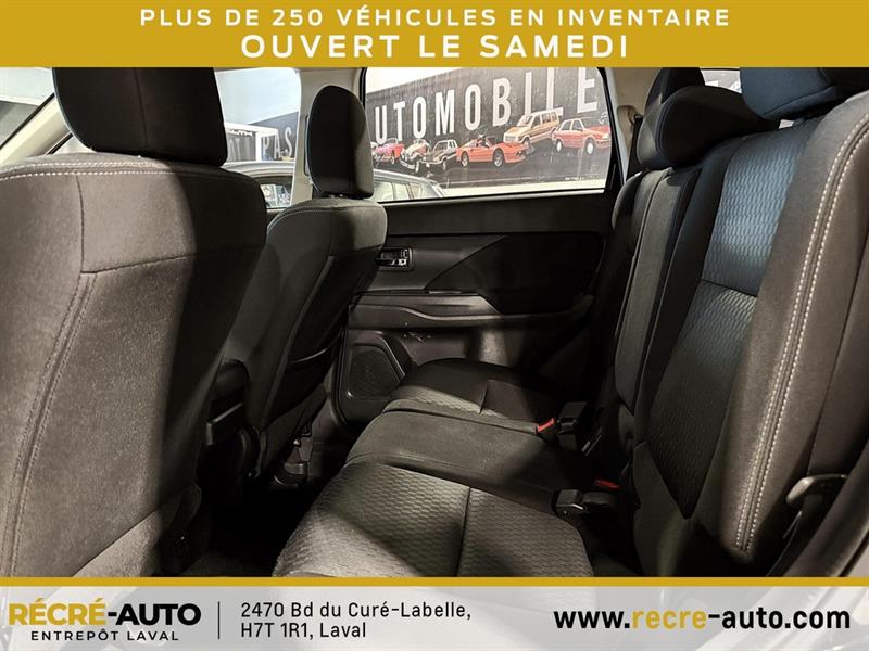 mitsubishi Outlander 2015 - 19