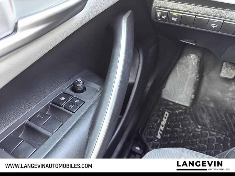 toyota Corolla 2021 - 16