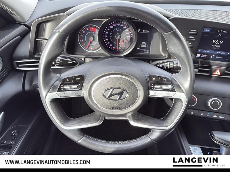 hyundai Elantra 2023 - 13