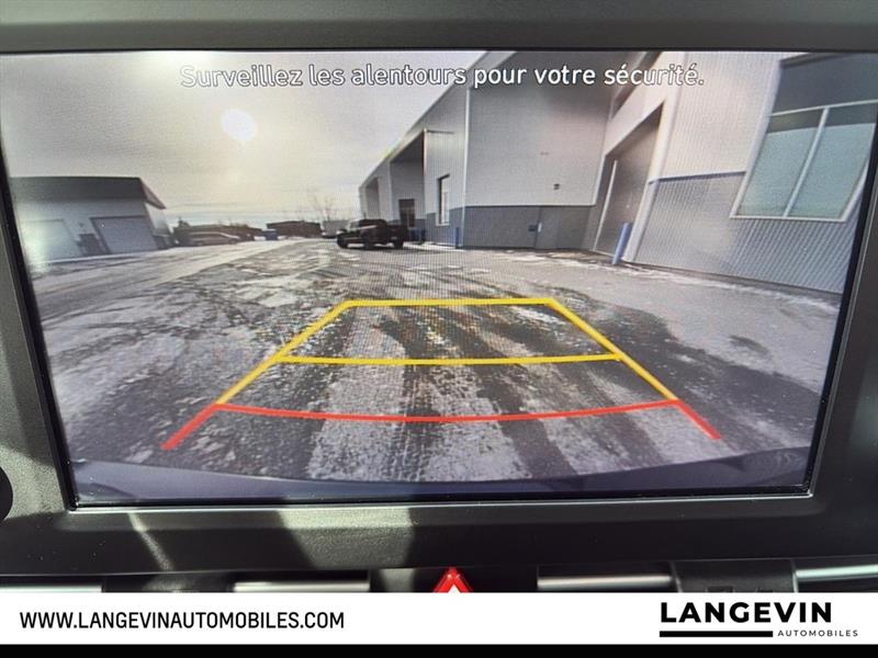 hyundai Elantra 2023 - 18