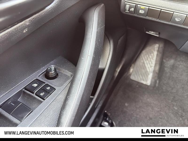 toyota Corolla 2023 - 15