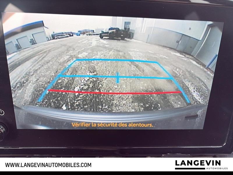 toyota Corolla 2023 - 17