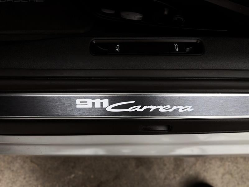 porsche 911 2025 - 32