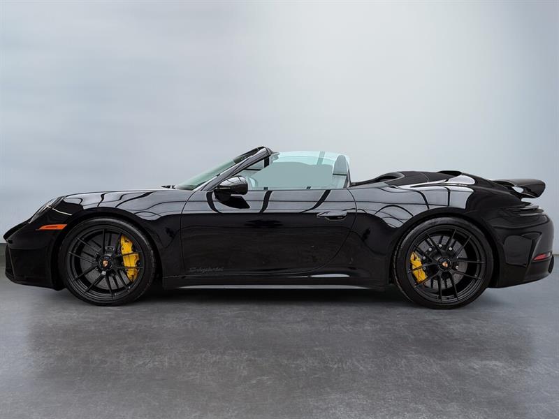 porsche 911 2025 - 2