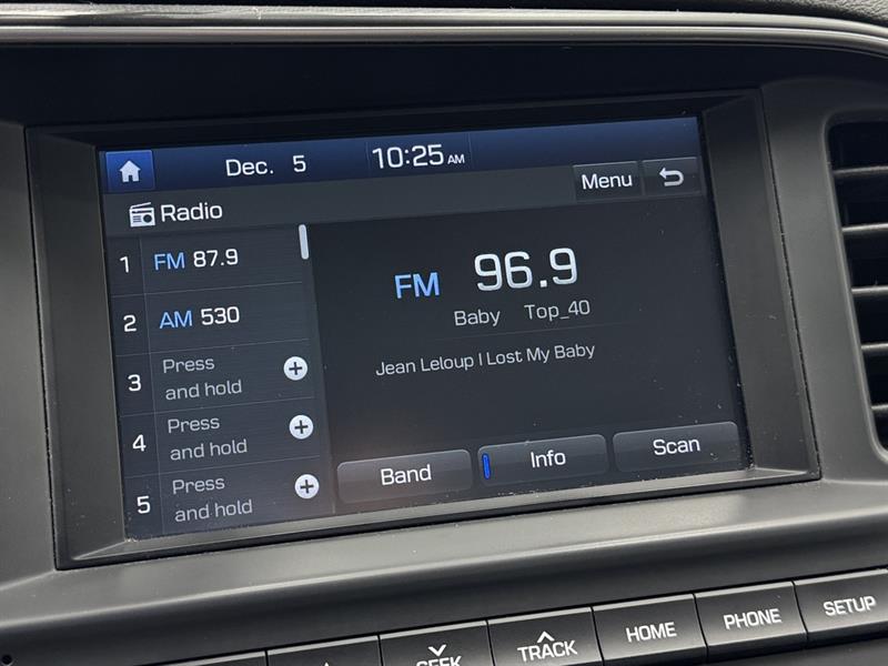 hyundai Elantra 2019 - 25