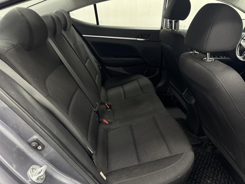 hyundai Elantra 2019 - 33