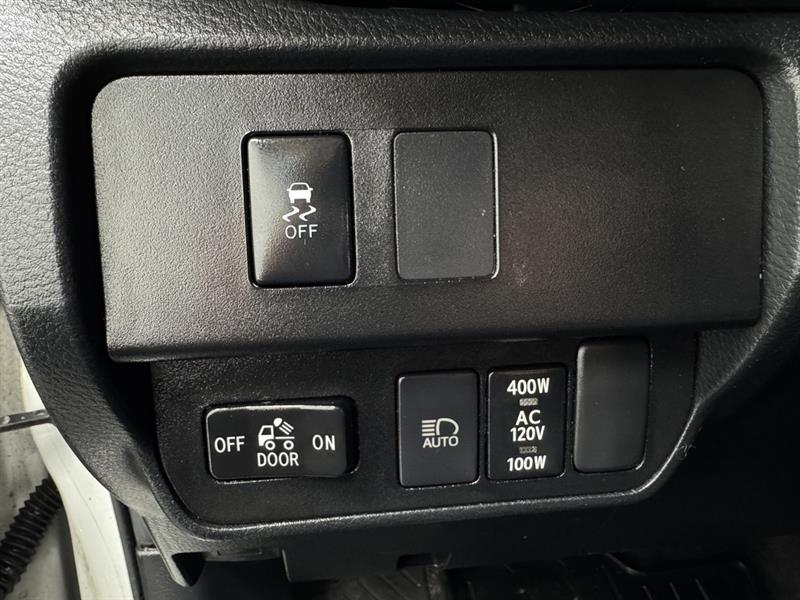 toyota Tacoma 2021 - 18