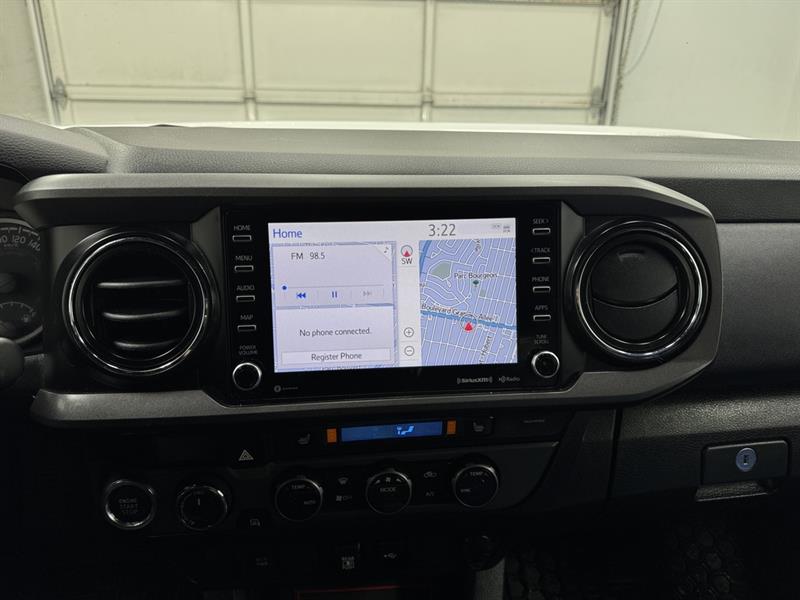 toyota Tacoma 2021 - 25