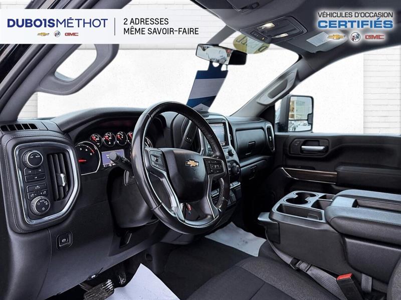 chevrolet Silverado 3500HD 2023 - 17