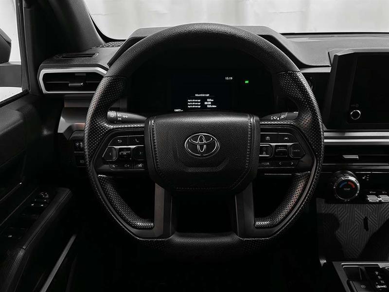 toyota Tacoma 2024 - 17