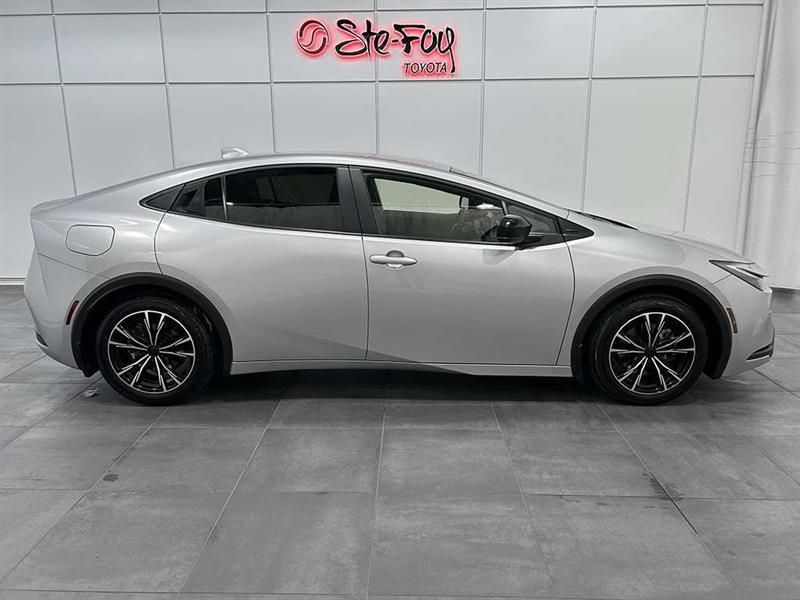 toyota Prius Prime 2023 - 10