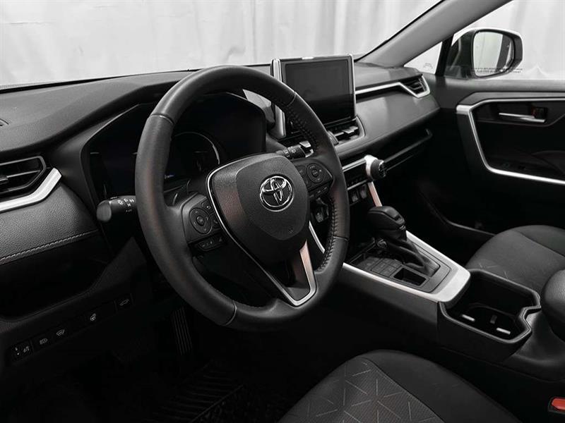 toyota RAV4 2023 - 11