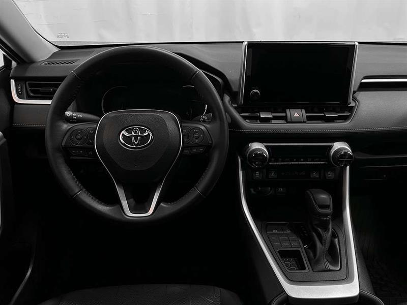 toyota RAV4 2023 - 26