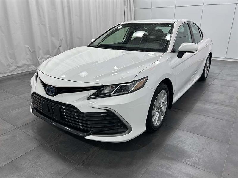 toyota Camry 2023 - 3