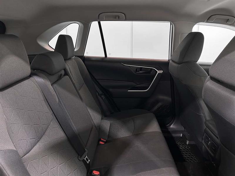 toyota RAV4 2022 - 26