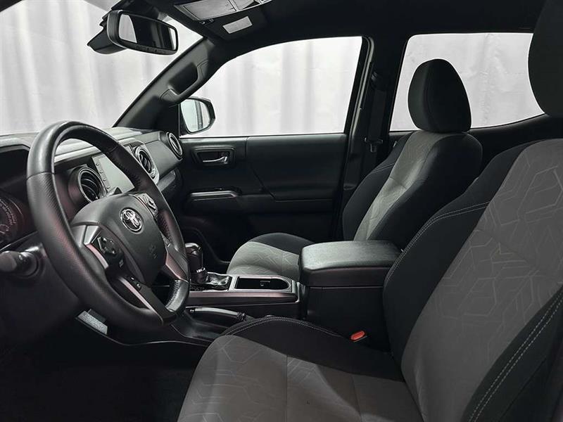 toyota Tacoma 2023 - 22