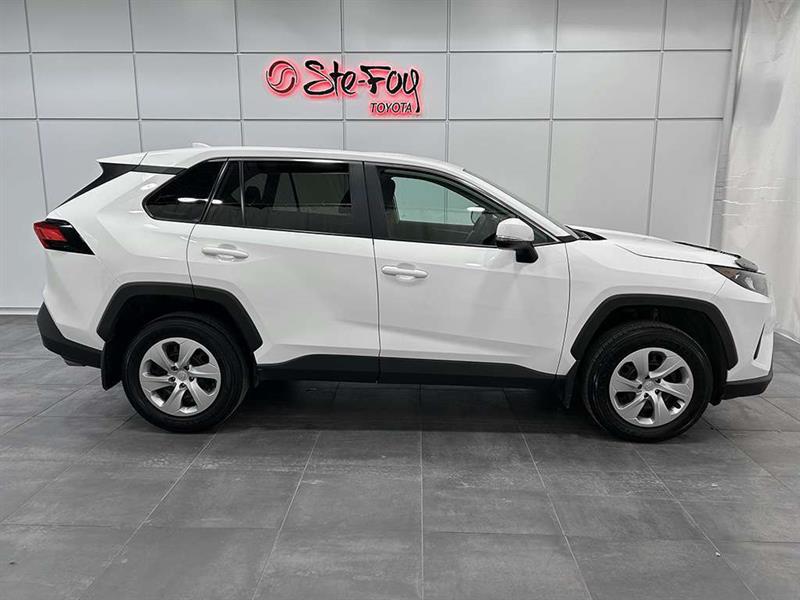 toyota RAV4 2022 - 10