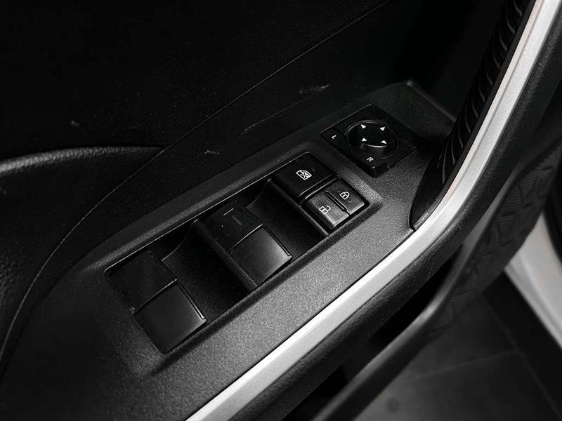 toyota RAV4 2022 - 12