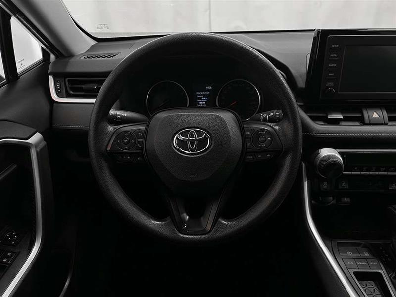 toyota RAV4 2022 - 16