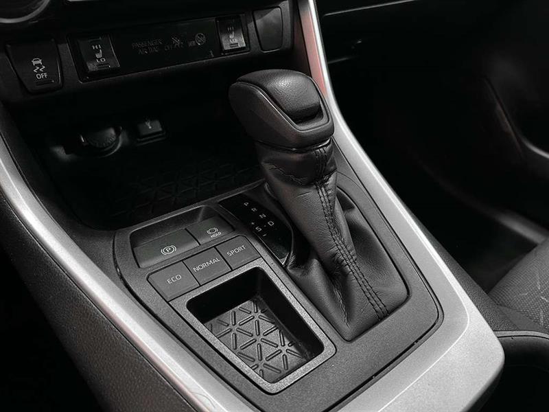 toyota RAV4 2022 - 18