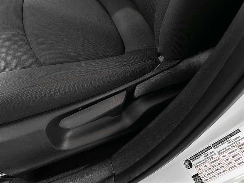 toyota Corolla 2021 - 14