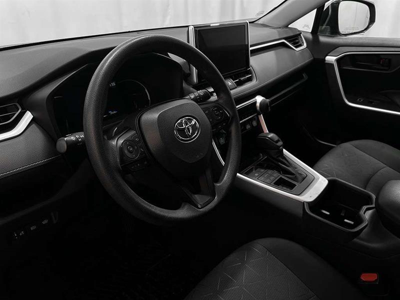 toyota RAV4 2023 - 11