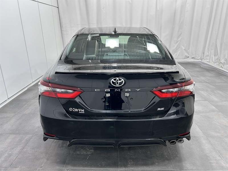 toyota Camry 2024 - 6