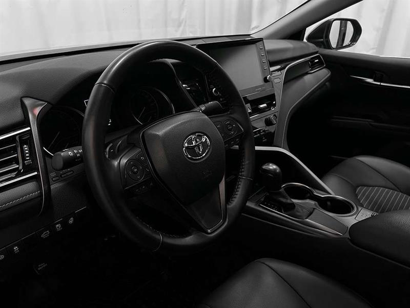 toyota Camry 2024 - 11