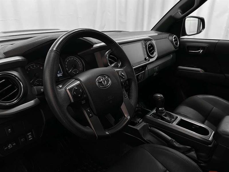 toyota Tacoma 2023 - 11