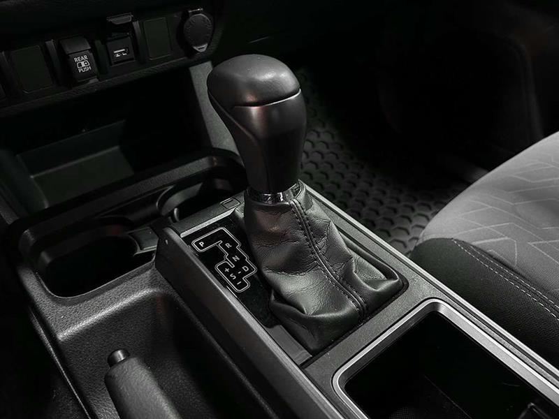 toyota Tacoma 2023 - 19