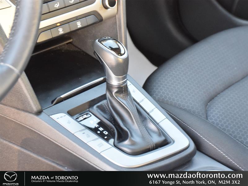 hyundai Elantra 2018 - 16