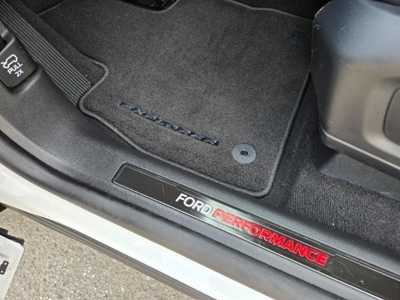 ford Explorer 2025 - 17