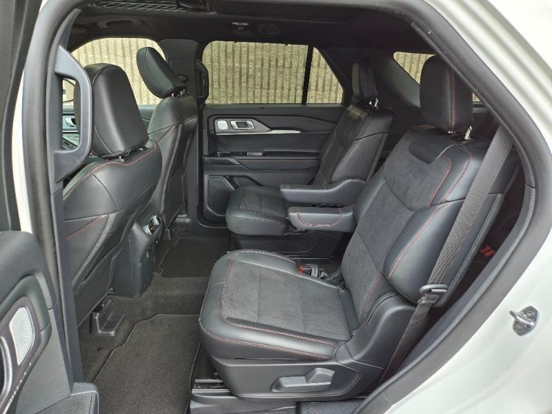 ford Explorer 2025 - 19