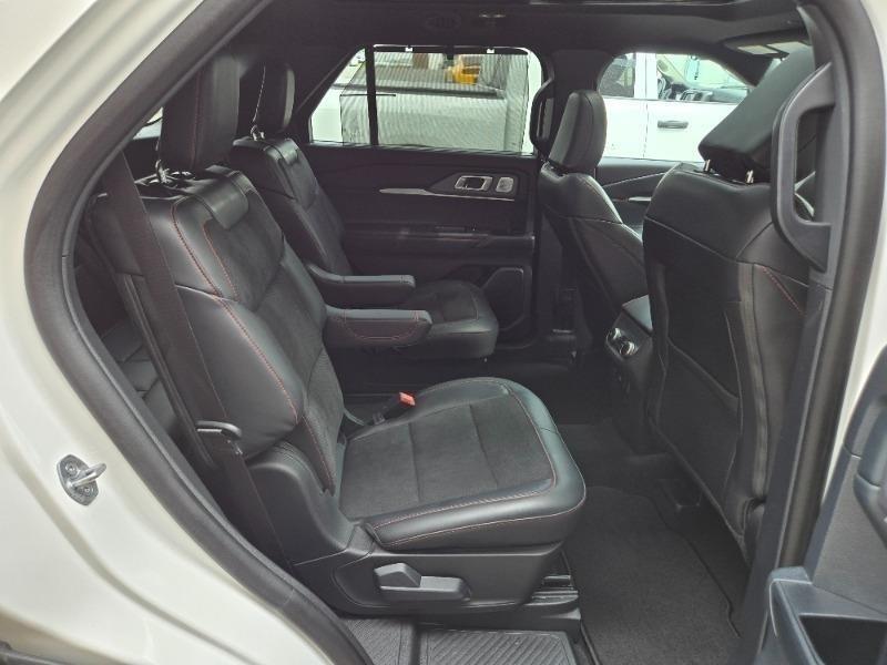 ford Explorer 2025 - 23