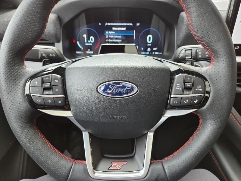 ford Explorer 2025 - 27