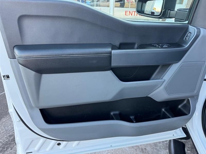 ford Super Duty F-350 à roues arrière simples 2023 - 10