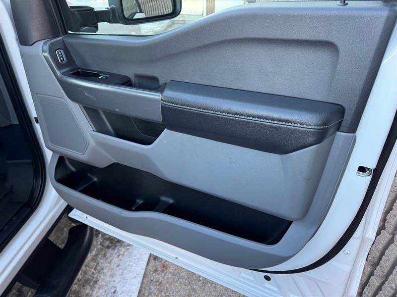 ford Super Duty F-350 à roues arrière simples 2023 - 12