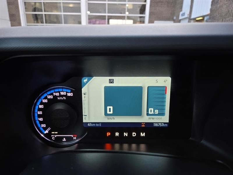 ford Bronco 2021 - 24