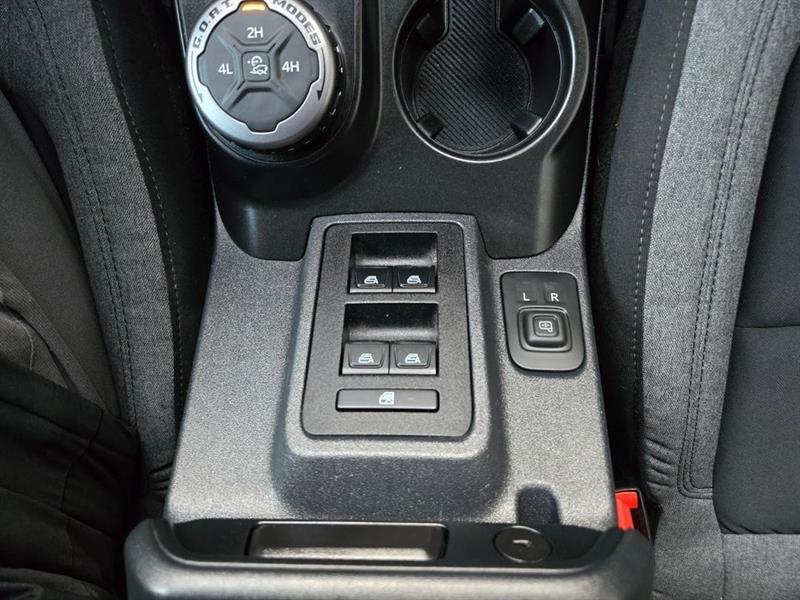 ford Bronco 2021 - 28