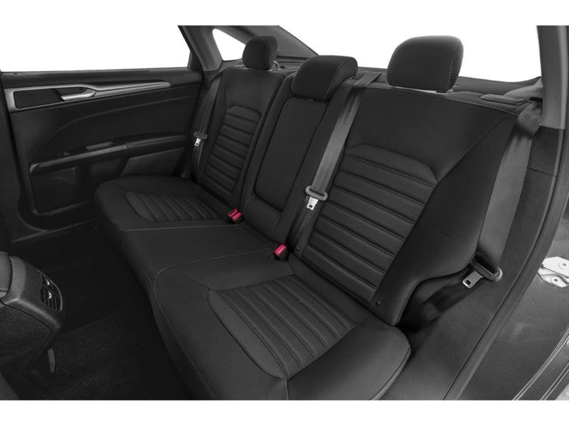 ford Fusion 2020 - 10