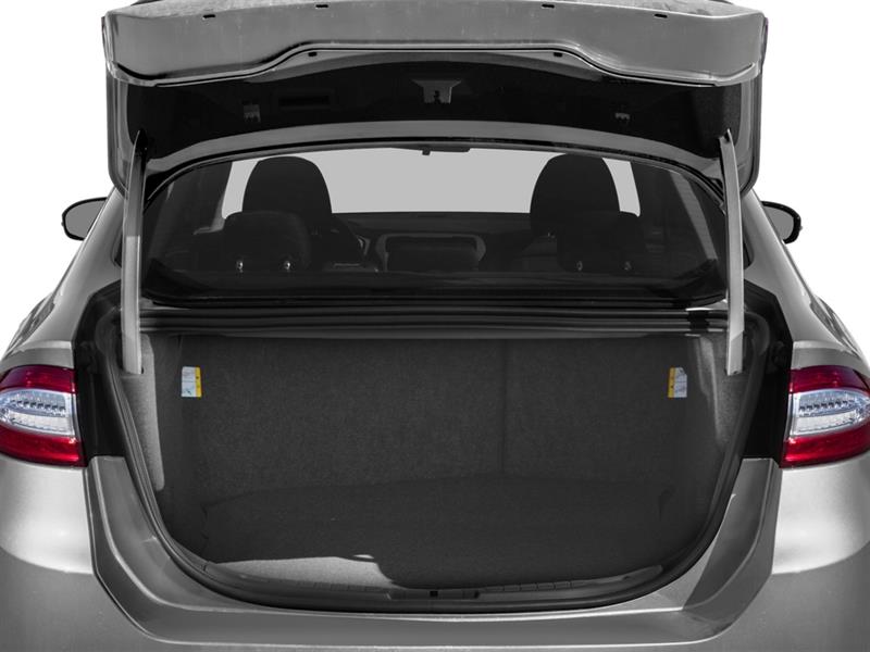 ford Fusion 2016 - 8