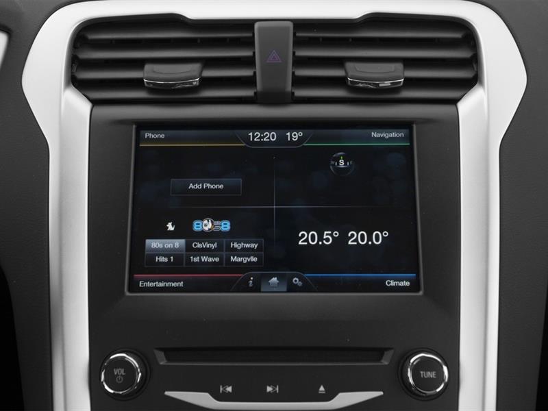 ford Fusion 2016 - 14