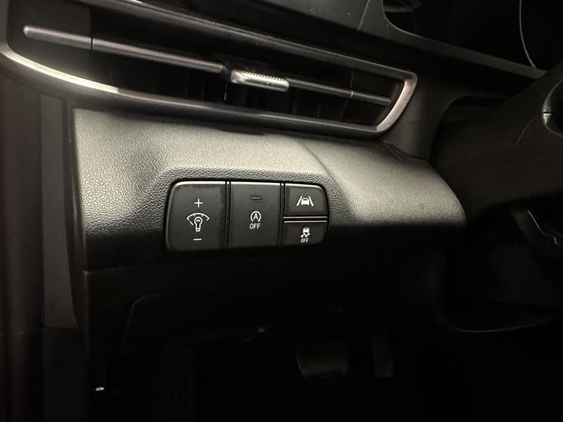 hyundai Elantra 2022 - 10